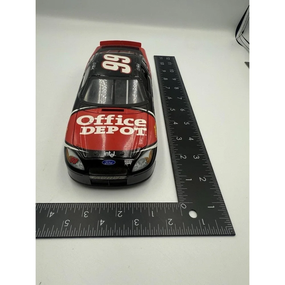 2004 Team Caliber Carl Edwards #99 Office Depot Ford Taurus 1:24 NASCAR Diecast‎